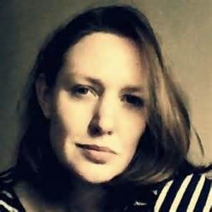 Paula Hawkins pic